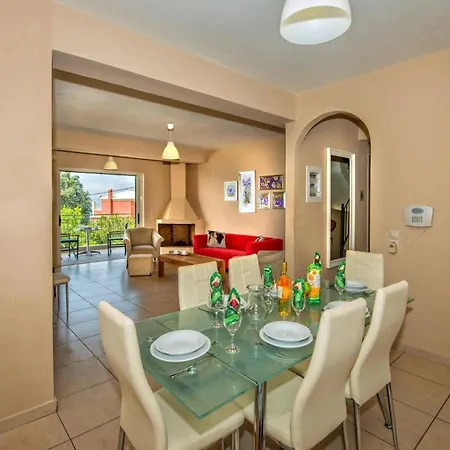 Vounaki By Lourdata (Kefalonia)