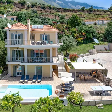 Vounaki By Lourdata (Kefalonia)